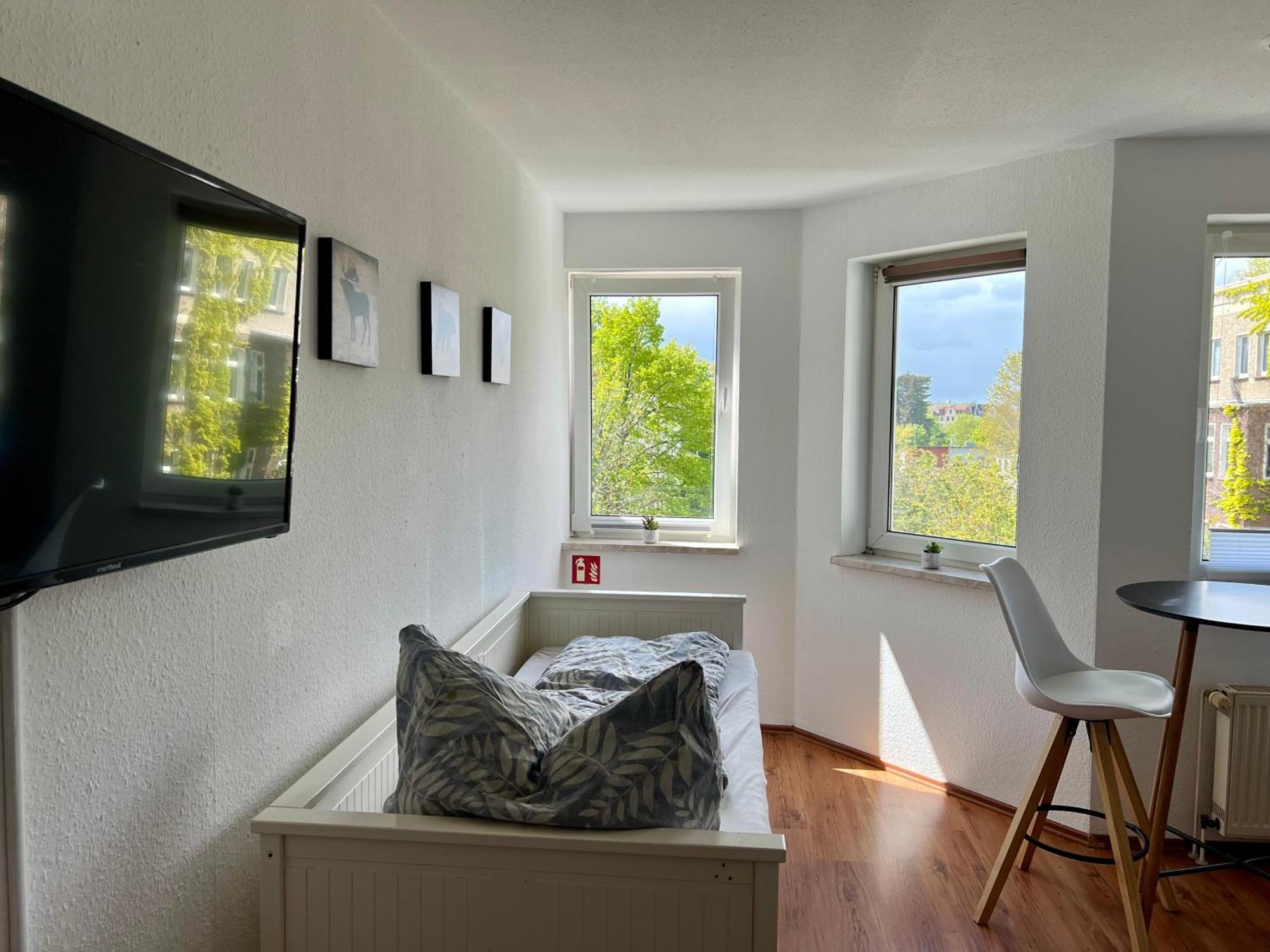 Schickes Einzimmerapartment Nahe Uniklinik Магдебург Екстериор снимка